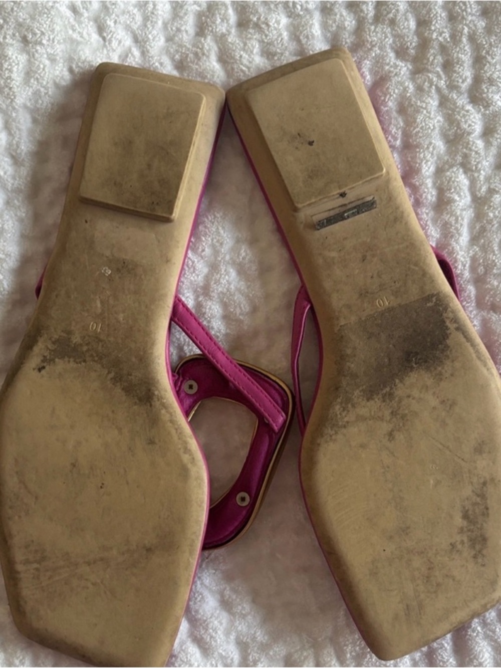 Jeffrey Campbell Fuchsia Sandals with Gold Oval Buckles - Picture 2 of 2